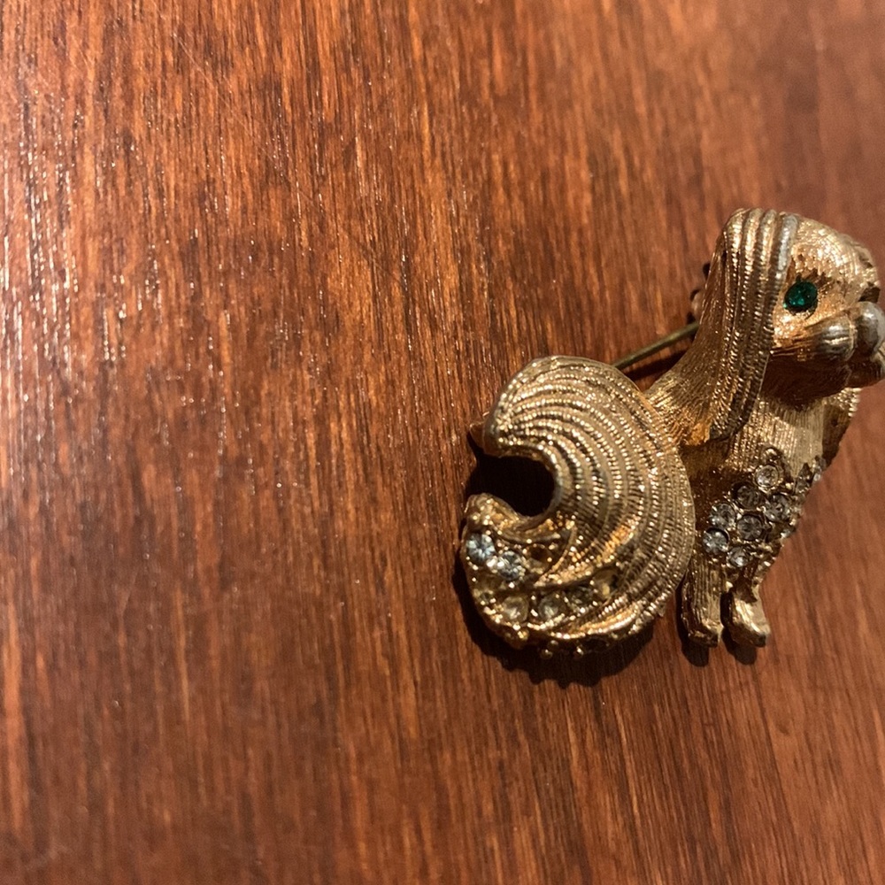 Jeweled Dog Brooch - Picture 2 of 4